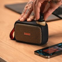 Spark Go Ultra-portable Smart Guitar Amp & Bluetooth Speaker by Positive Grid (Black) | Jack's On Queen