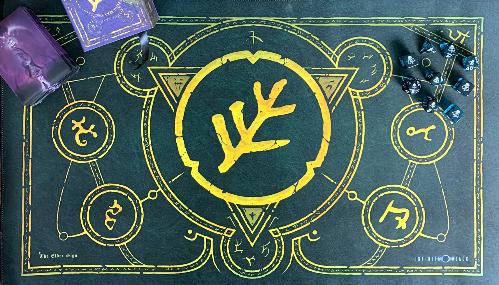 PREMIUM PLAYMAT "THE ELDER SIGN" (ELDRITCH GREEN) | Jack's On Queen